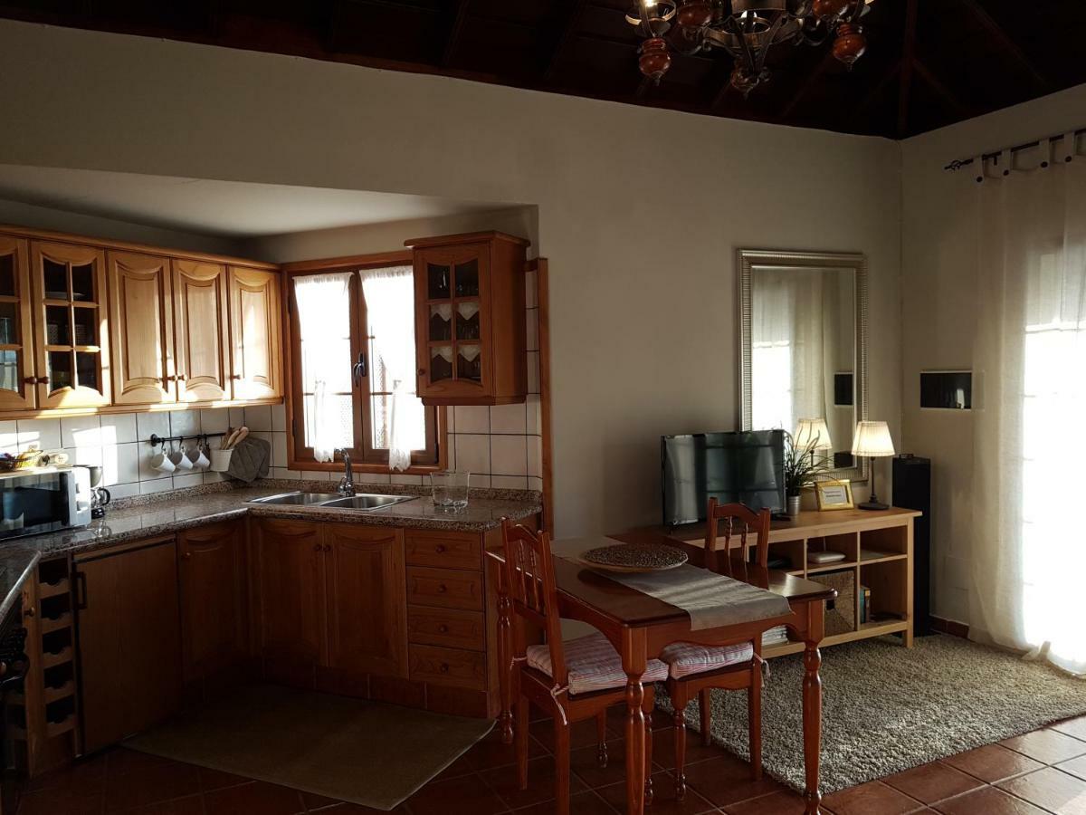 טיחראפה Bungalows Aldani מראה חיצוני תמונה